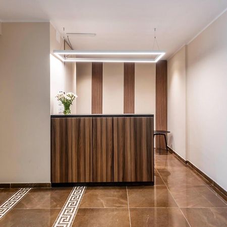 Velasca Tower Apartments Milan Bagian luar foto