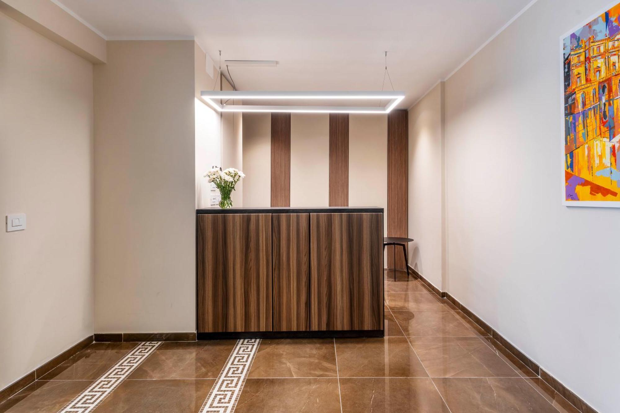 Velasca Tower Apartments Milan Bagian luar foto