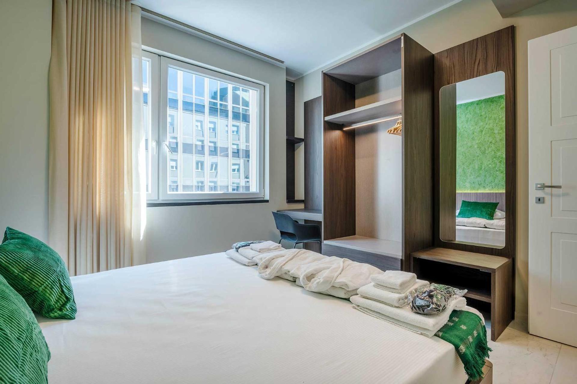 Velasca Tower Apartments Milan Bagian luar foto