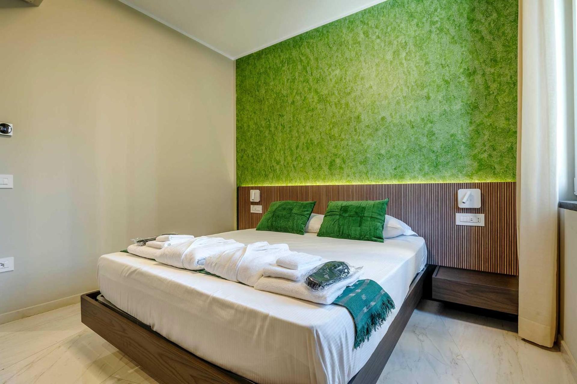 Velasca Tower Apartments Milan Bagian luar foto