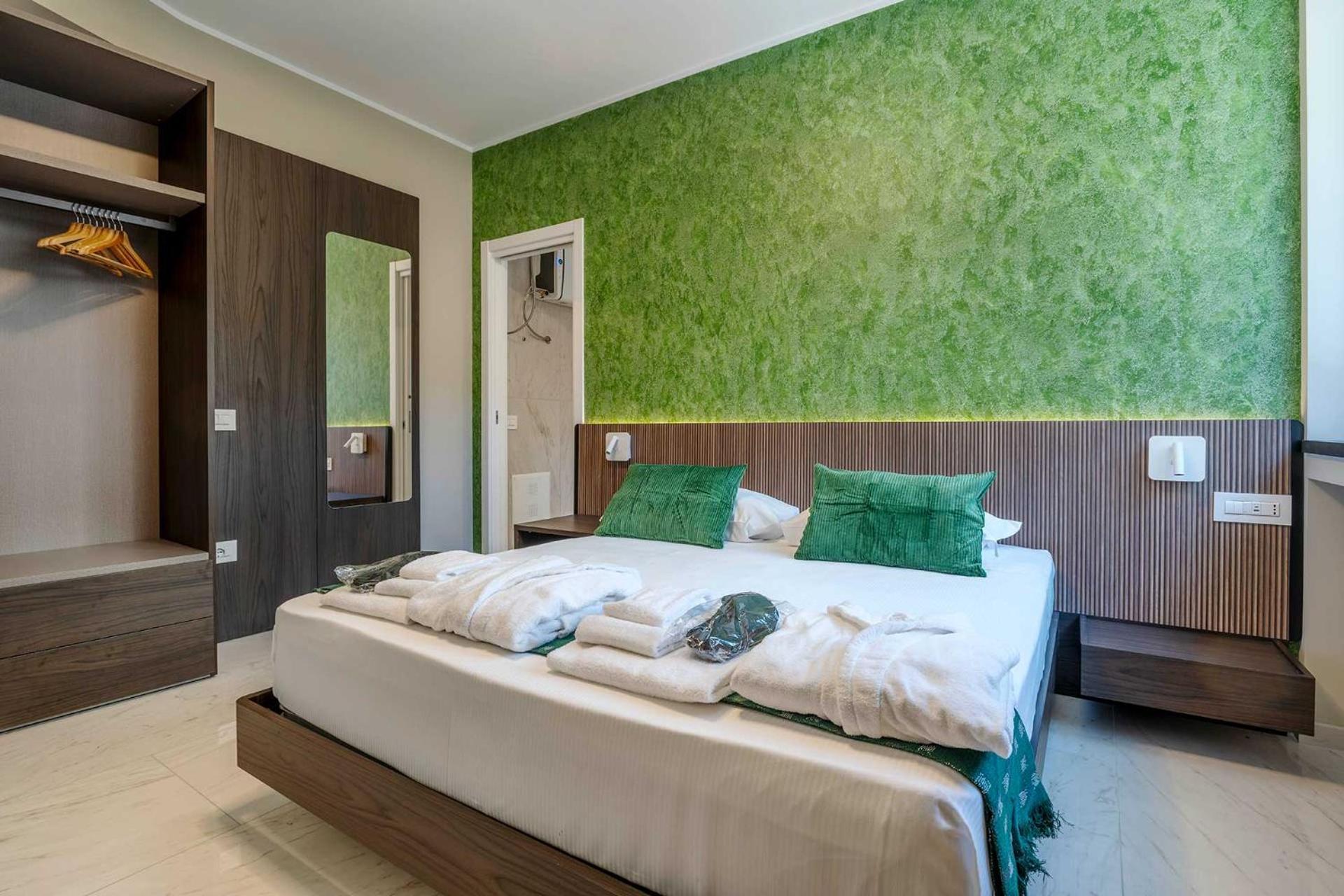 Velasca Tower Apartments Milan Bagian luar foto