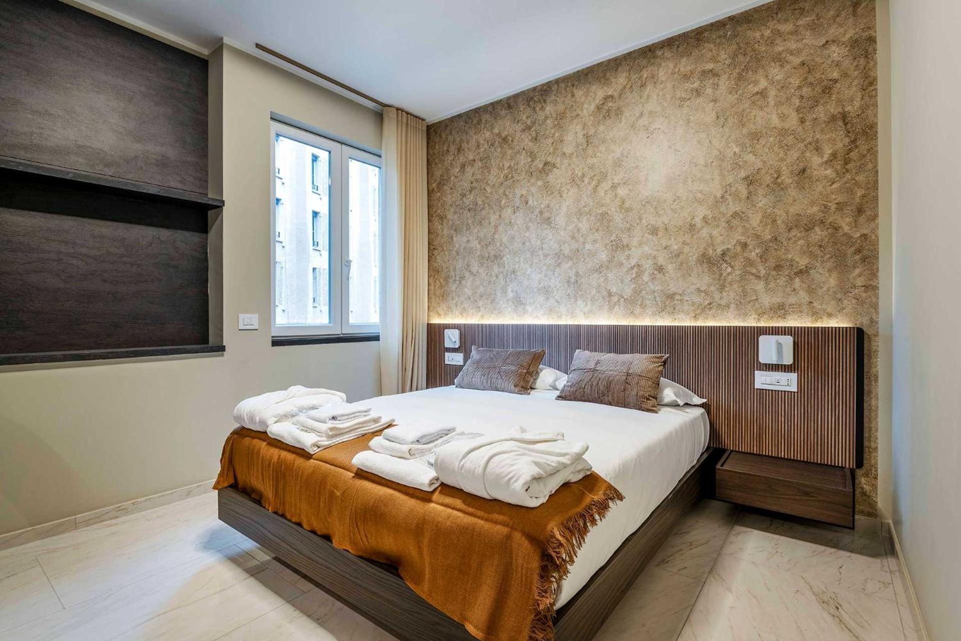 Velasca Tower Apartments Milan Bagian luar foto