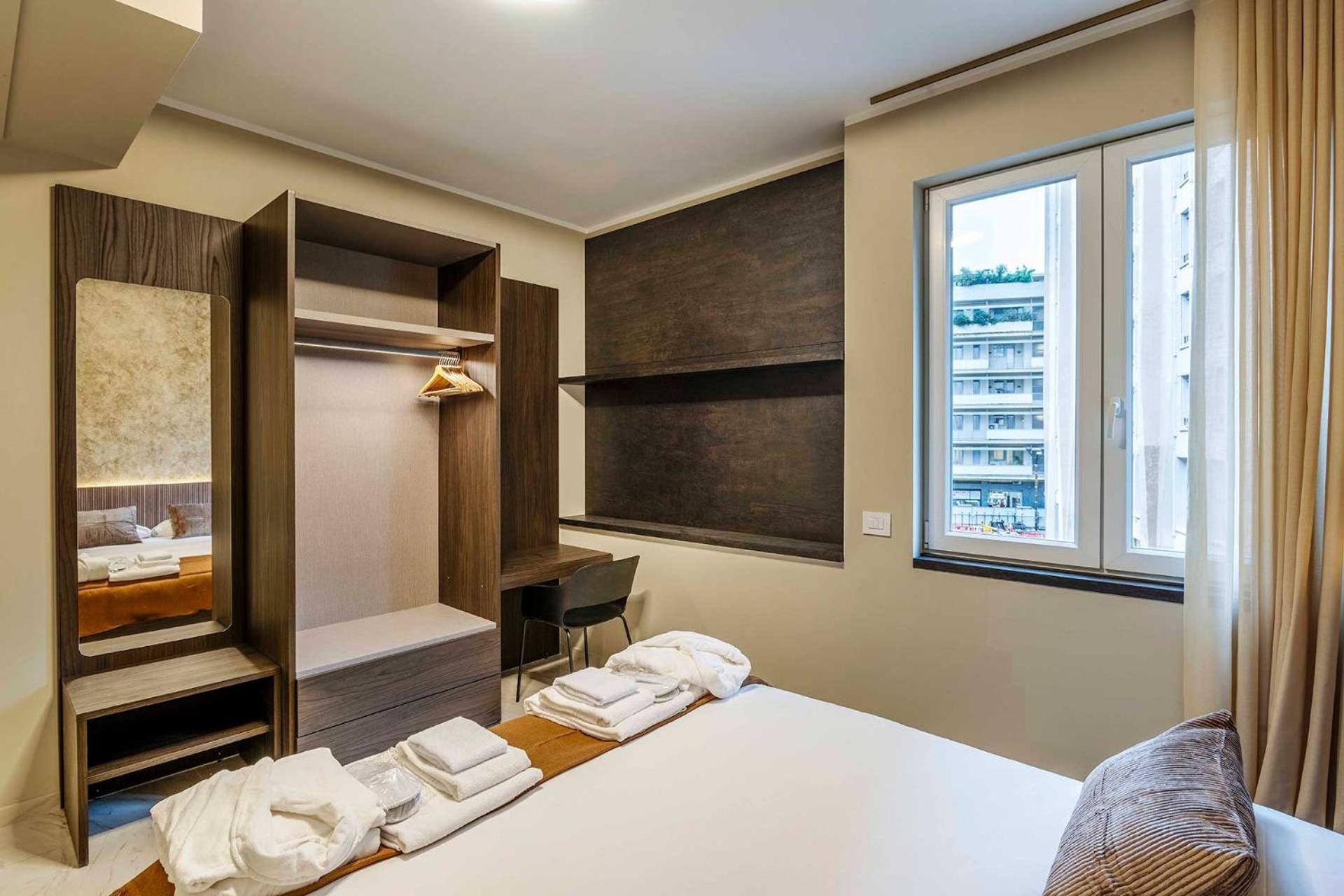 Velasca Tower Apartments Milan Bagian luar foto